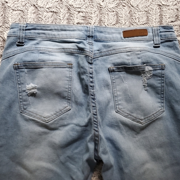 GOGO STAR Distressed Jeans Size 11 - Picture 4 of 8
